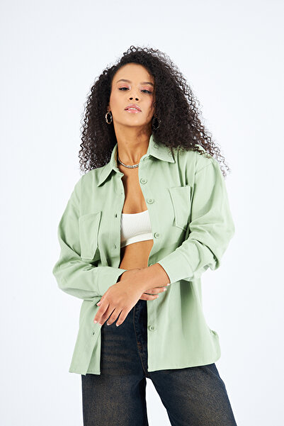 nikka سترة قميص جبردين كبيرة الحجم بجيب أخضر مائي للسيدات