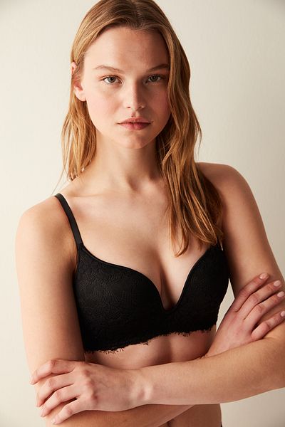 Penti Sutien negru cu susținere push up decoltat