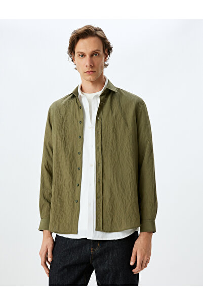 Koton Langärmliges, geknöpftes, gestreiftes Hemd aus Viskose