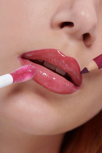 Pastel Profashion Plumping Gloss 207 + Pastel Lip Contour Lip Liner 52