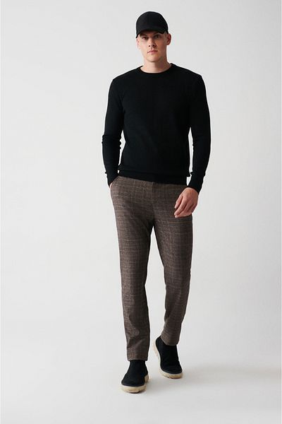 Avva Braune, klassisch karierte Flanellhose mit weichen Knöpfen für Herren A32y3073
