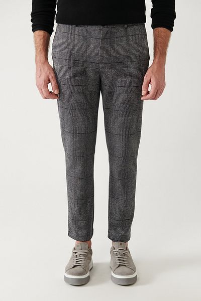 Avva Men's Black Side Pocket Plaid Soft Button Knitted Chino Pants A32Y3075