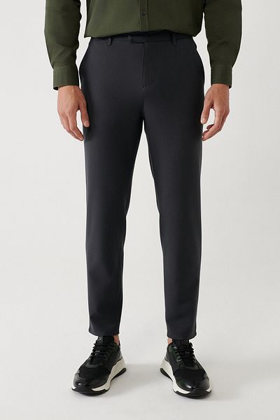 Avva Anthrazitfarbene Chino-Hose mit Seitentaschen und weichen Knöpfen für Herren A32y3070
