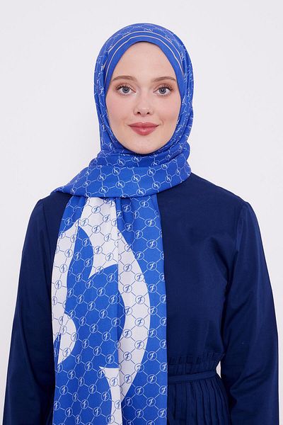 Levidor Saks L Pattern Love Shawl