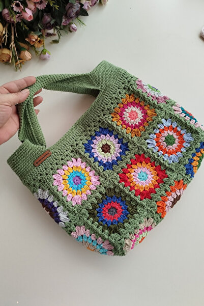 Mutlu İnsanlar Dükkanı El Yapımı Motifli Örgü Çanta