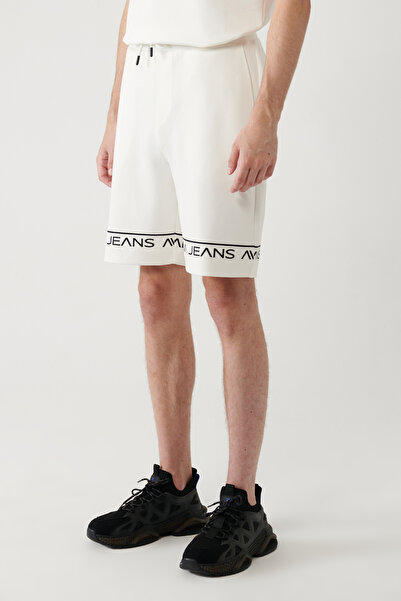 Avva Erkek Beyaz Yandan Cepli Baskılı Soft Touch Regular Fit Şort A41Y3646