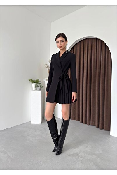 Afiş Butik Чорна двобортна плісирована сукня з комірцем і зав'язкою
