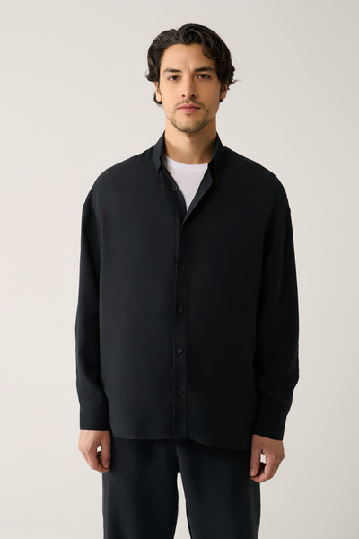 Avva Erkek Siyah Soft Touch Alttan Britli Yaka Soft Touch Oversize Fit Gömlek A41Y2168