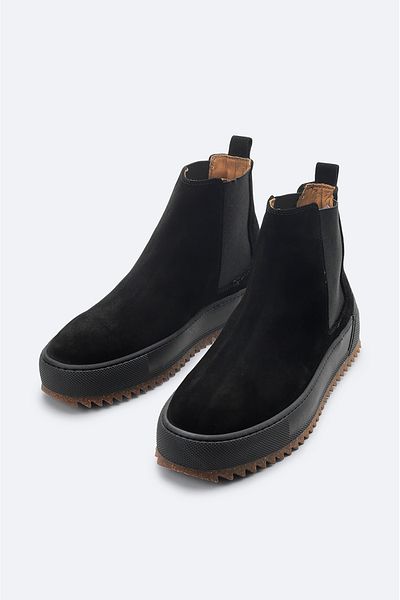 Avva Men's Black 100% Suede Leather Flexible and Durable Light Thermo Sole Chelsea Boots A32y8011