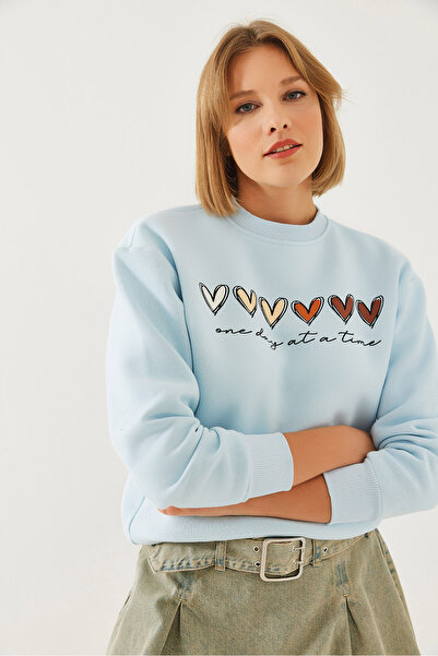 Bianco Lucci Kadın Üç İplik Şardonlu Renkli Kalp Baskılı Sweatshirt MBHS007 60601007