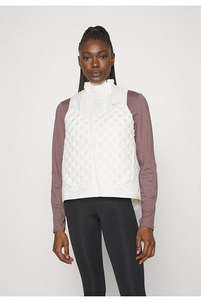 Nike essential running vest womens deals