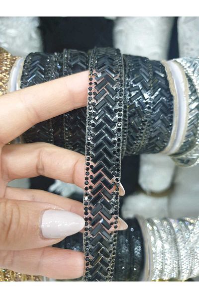 ESRA ŞELEM Black Decorative Striped Clothing Accessory - Iron-On Hobby