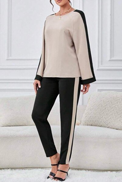 Mossta Σετ δύο κλωστών με φαρδιές μανσέτες σε μπεζ χρώμα