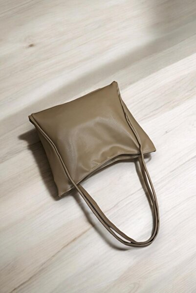 La La'Graccio Paris La'Graccio Paris Women's Bag