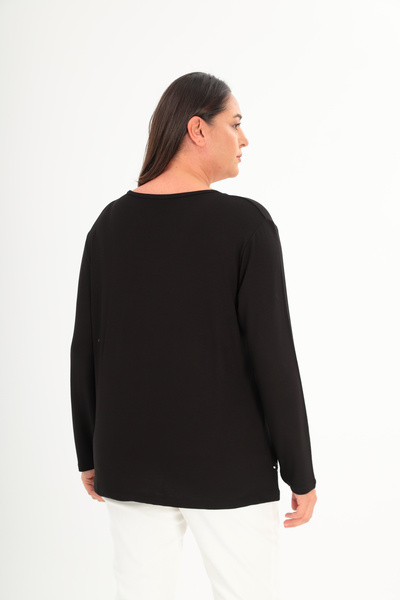 Şans Women's Plus Size Black Collar and Front Stone Print Detailed Blouse 65N38428