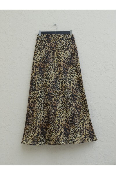 HİJABAYA تنورة متوهجة بنمط ليوبارد