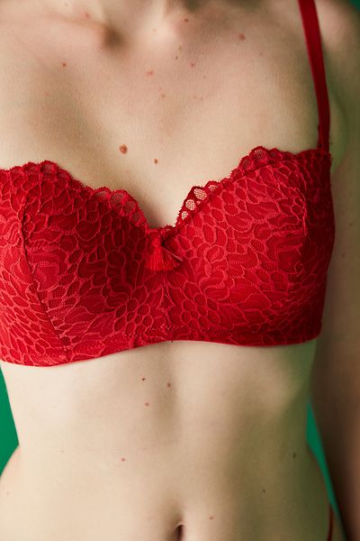 Penti Red Underwire Lotus Lace Bra