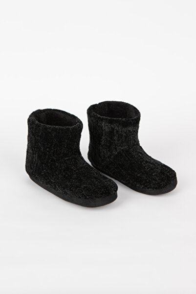 Penti Dark Chenille Bot