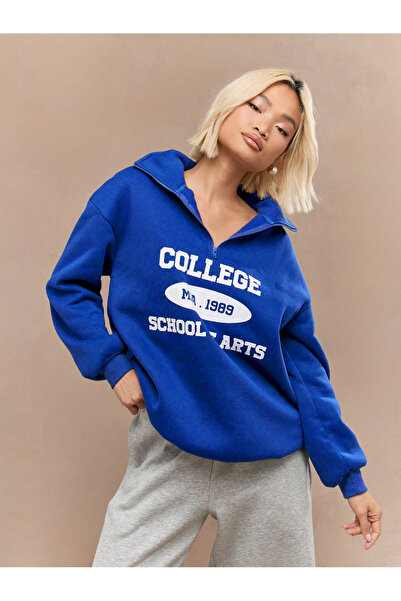 coolart Колежанска блуза с половин цип - саксофонно синьо с принт и голям яка