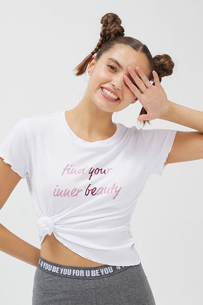 Penti Tricou alb cu nervuri Bu4u