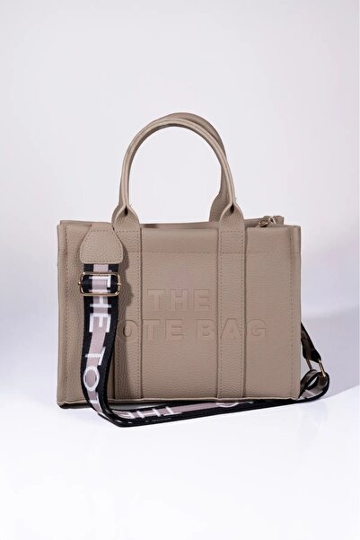 MUJGAN Women's Light Mink Hand and Cross Medium Size Shoulder Bag Width 28cm Length 20cm