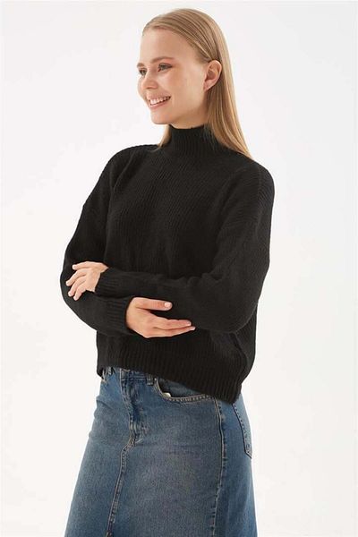 Fashion Friends Pulover negru cu guler ridicat