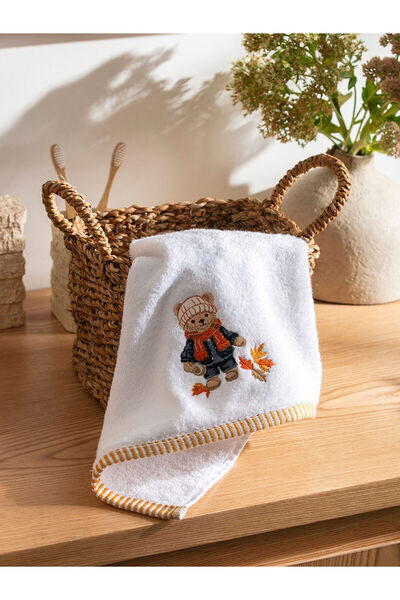 LC Waikiki Πετσέτα προσώπου LCW HOME Ecru Bear Teddy Κεντημένη από βαμβάκι 50x80 εκ.