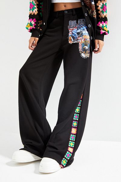 its basic Women's Black Color Ethnic Pattern Printed Loose Cut Design Trousers