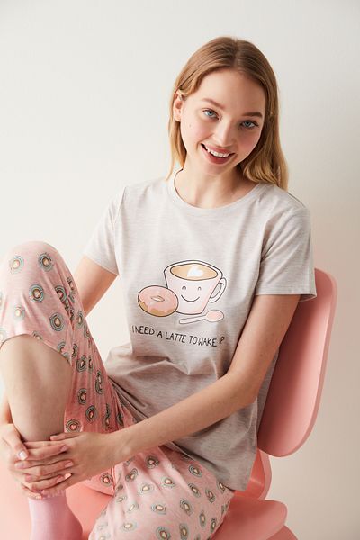 Penti Wake Up T-Shirt Capri Pajama Set