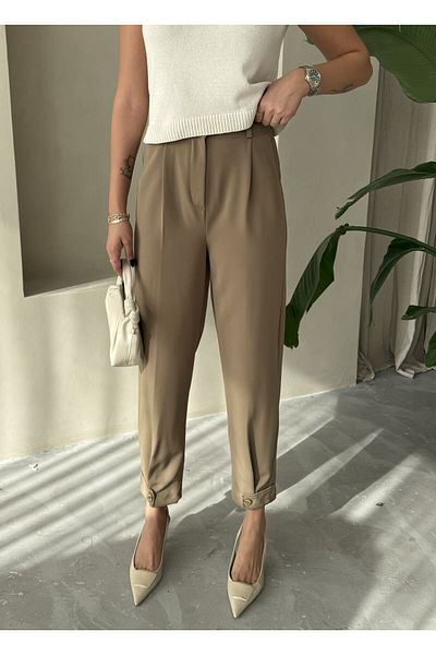Laluvia Khakifarbene Ruby-Hose mit Knopfleiste – 3520