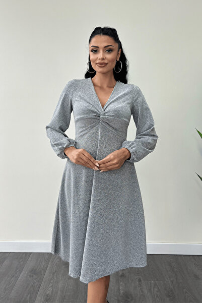 giyimmasalı Pırıltılı Krep Kumaş Burgu Detaylı Midi Elbise - GÜMÜŞ