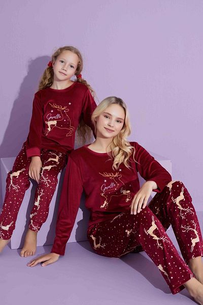 Mutlu City Nou Sezon Trend Model Velvet Set Pijamale Mamă/Fiică 2776-Roșu Claret