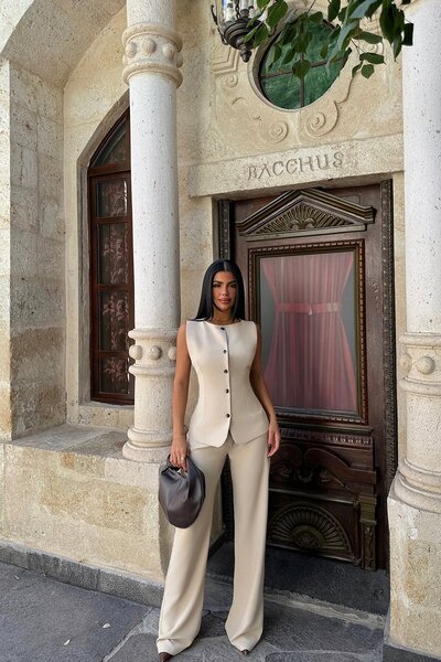 Eyyo Κρέμα Lamarie Κοστούμι στη μέση με δέσιμο στο κάτω μέρος ATE-1762