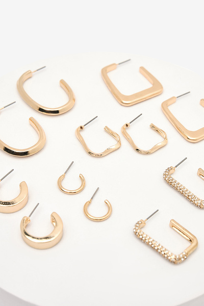 Penti Galary Altın Renk Küpe Seti