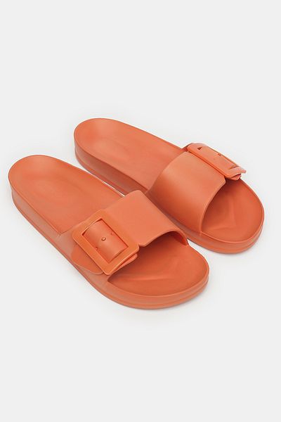 Penti Big Buckle Cinnamon Slippers