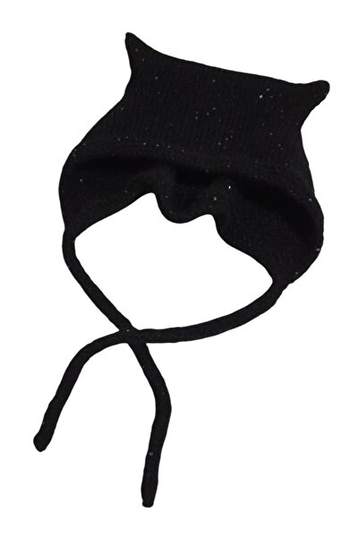 bi ters bi düz elörgüsü kulaklı kedi bere