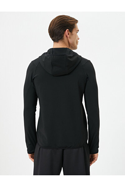 Koton Sports Sweat Hooded Zipper Inside Hooded Pocket Detail