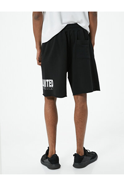 Koton Αθλητικό σορτς με στάμπα με σλόγκαν, βερμούδα, άνετη εφαρμογή, λεπτομέρεια τσέπης, ύφασμα τριών κλωστών, βαμβακερό μείγμα