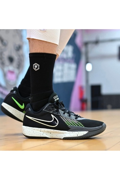 Nike G.T. Cut Academy Erkek Basketbol Ayakkabısı