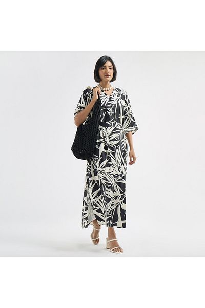 FAV All-Over Tropical Print V-neck Kaftan Dress with Tie-Up Belt and Slit Detail