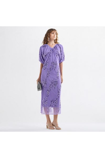 FAV Sequinned Midi Dress with Short Puff Sleeves and V-neck