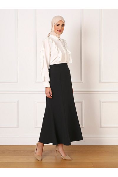 Refka Classic Fabric Skirt - Black -