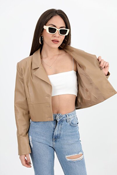 VAPUR TEKSTİL Camel Colored Short Leather Jacket - Double Breasted Collar and Wadding Detail