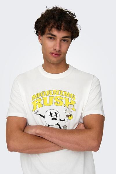 Only & Sons ONSLOGAN LIFE REG FUNNY SS TEE 22028178 BEYAZ