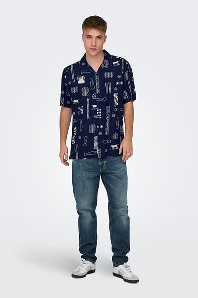 Only & Sons Onsalvın Reg Ss Aop Resort Shirt - Navy Blue 22029104