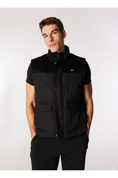 Lee Cooper Cliff Black Men's Vest - 251 Lcm 235003   Model