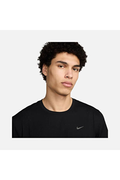 Nike Ανδρικό αθλητικό μπλουζάκι για τρέξιμο Dri-Fit ADV Run Division ''Butterfly Graphic With Holes'' fq3091