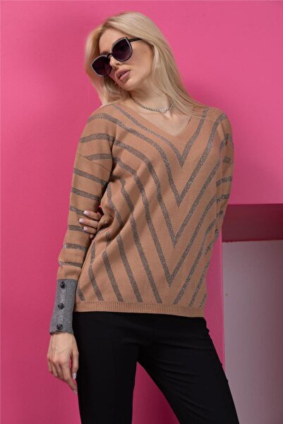 BERNE Women's Beige Glitter V-Neck Sweater