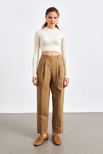 YOUR NAME Γυναικείο παντελόνι με πλισέ ίσιο κόψιμο