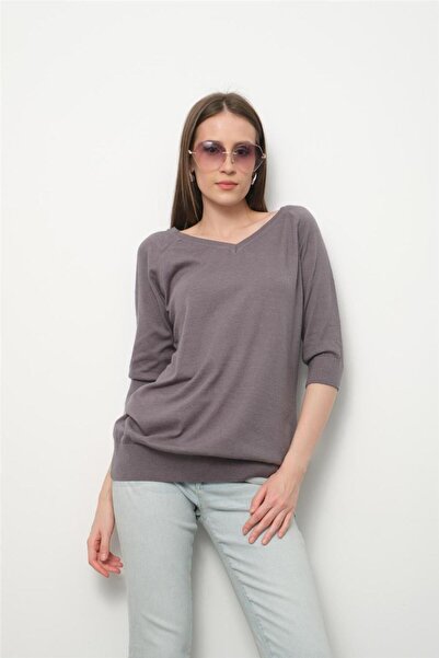 Clothes Fast Women's Gray Raglan Sleeve V-Neck Sweater